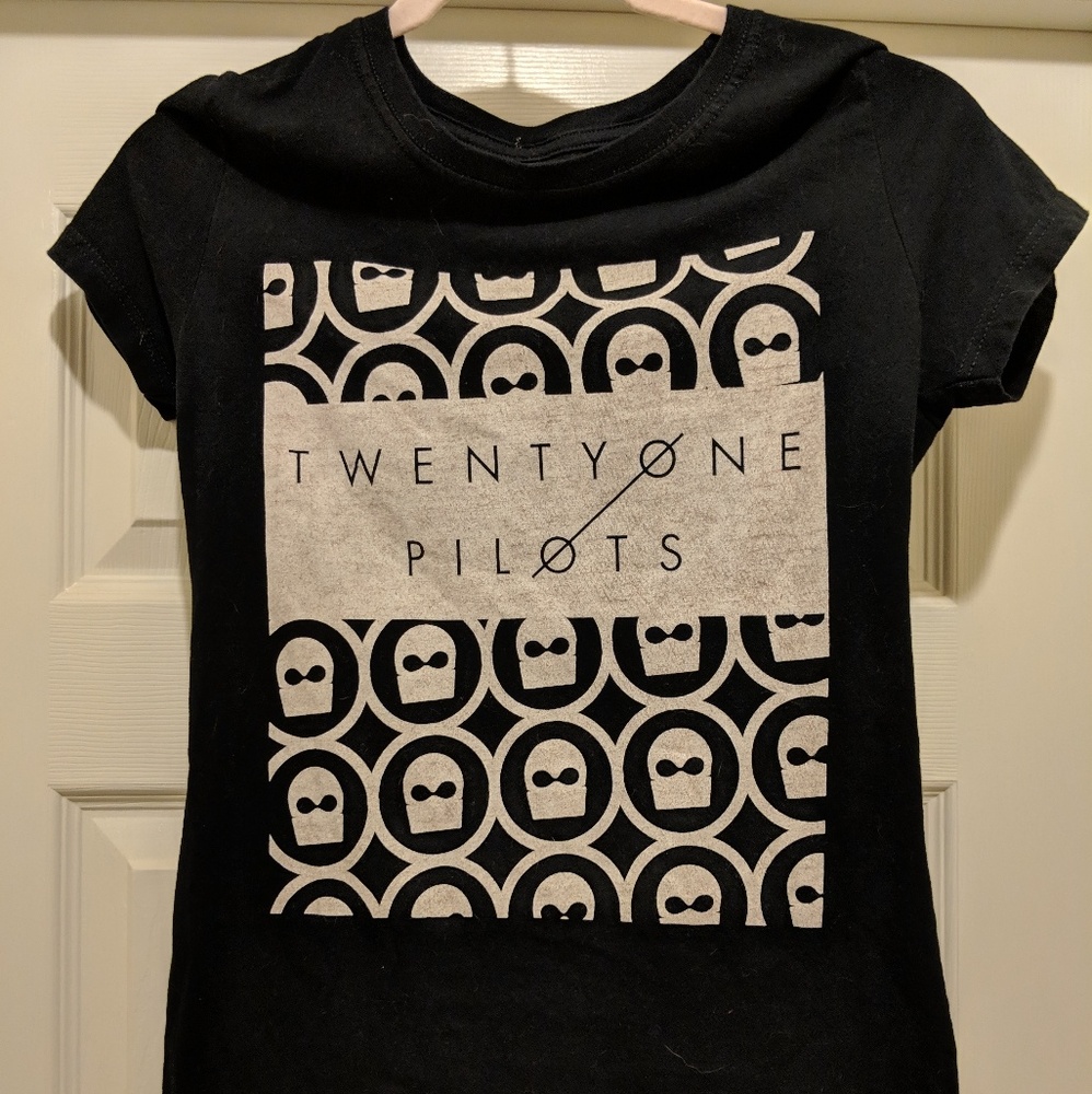 21 Pilots t-shirt